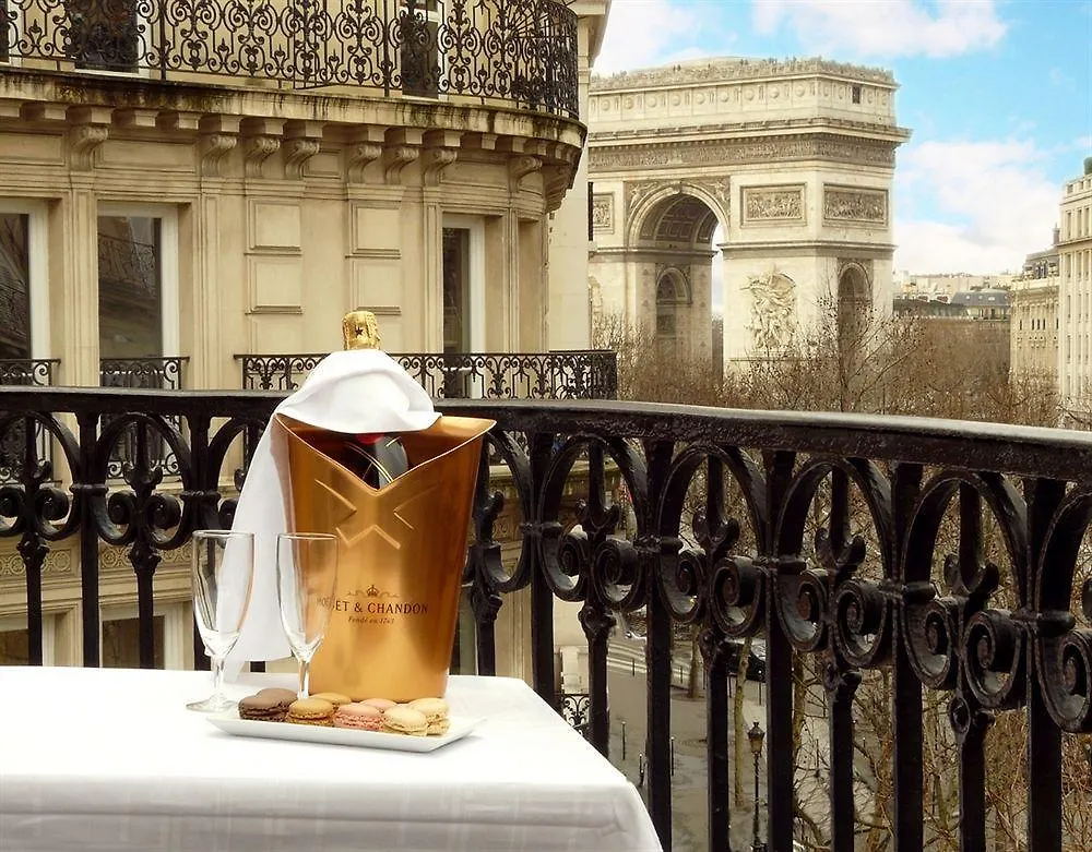 Royal Hotel Paris Champs Elysees